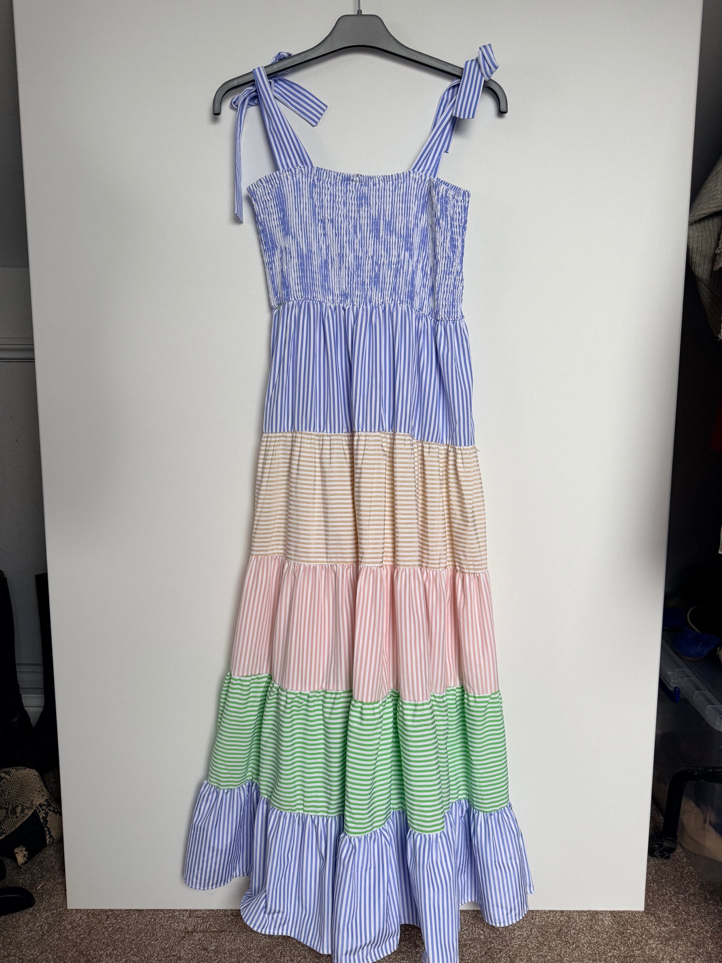 Stripey boutique summer dress - size 10-14