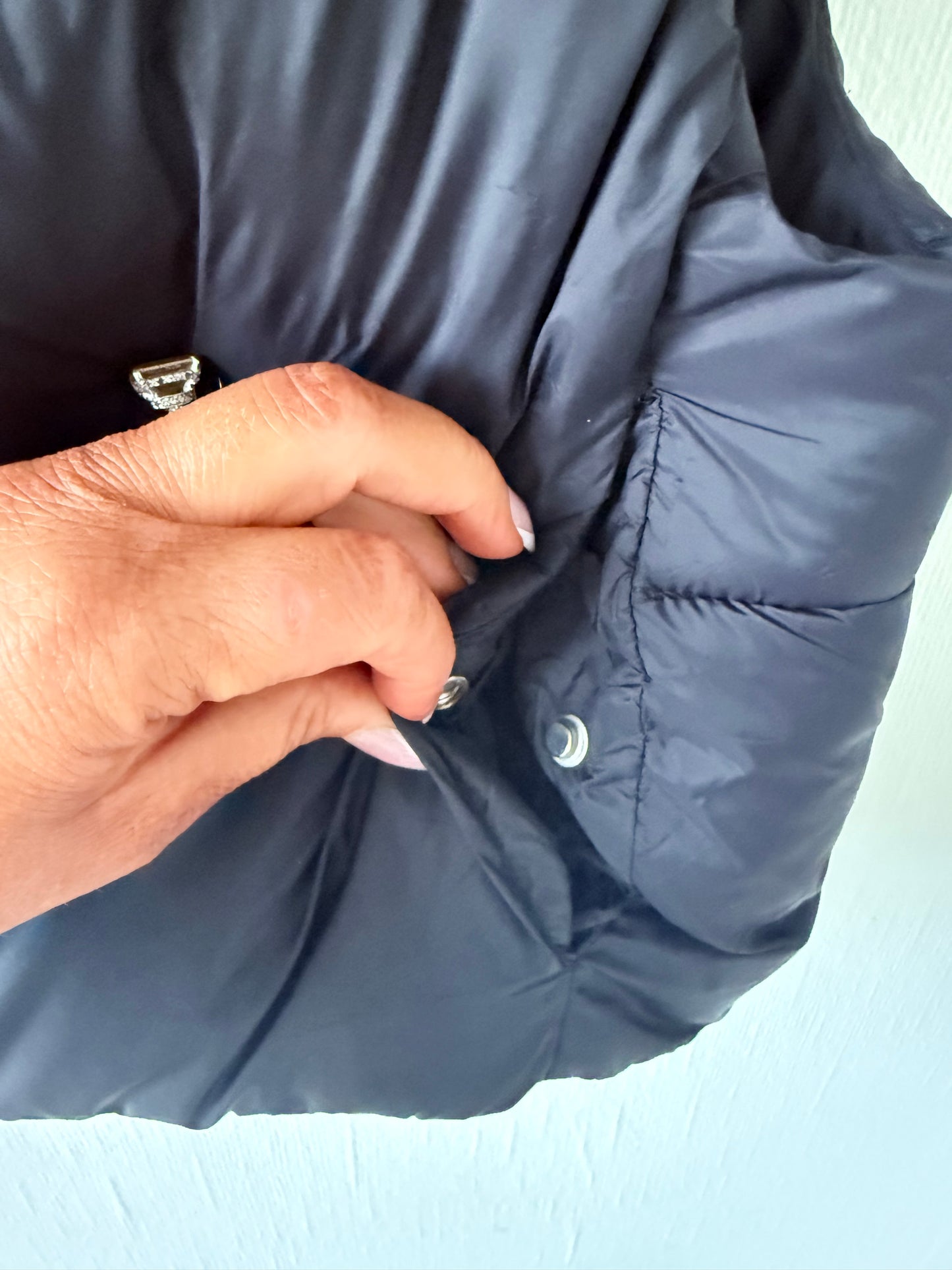 Pull & Bear black gilet - size XS